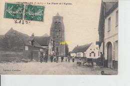 Croisilles   La Place Et L Eglise - Croisilles