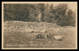 SÃO TOMÉ E PRÍNCIPE-Roça Santa Catharina-Moleques Tomando Um Banho(Ed. Auspicio Menezes Nº T 9704) Carte Postale - Sao Tome Et Principe