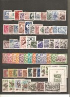 POLOGNE  ANNEE  COMPLETE 1954  NEUVE ** MNH LUXE  65 TIMBRES 1 BLOC + ND+ 769a/772a - Años Completos