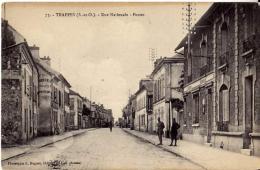 - 78 - TRAPPES - Rue Nationale - Postes - - Trappes