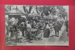 Cp Marseille  Cours Saint Louis Les  Bouquetieres N 267 - Old Professions