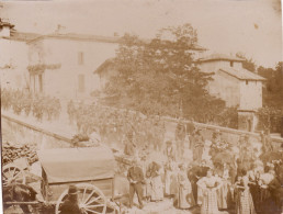 Photo Années 1900 MONTFORT-EN-CHALOSSE - Passage De Soldats, Troupes (A159) - Montfort En Chalosse