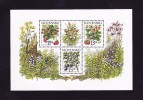 Fruits Des Bois Baies YT 327/329   ; Mi Block 14 Berries Waldbeeren - Blokken & Velletjes