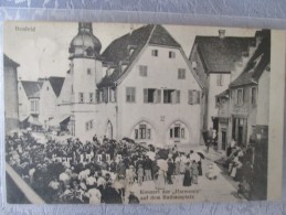 BENFELD .  KONZERT DER HARMONIE AUF DEM RATHEPLATZ - Benfeld