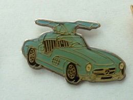 Pin´s MERCEDES - 300 SL BLEUE - Mercedes