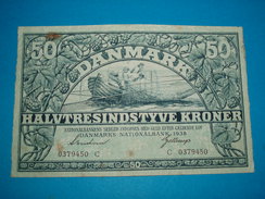 BILLET ) NATIONAL BANK / DANMARK / 50  HALVTRESINDSTYVE  KRONER / ANNEE  1938 /  SERIE  C  / N° 0379450 - Dinamarca