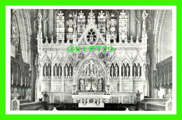 NEW YORK CITY, NY - TRINITY CHURCH, HIGH ALTAR AND REREDOS DEDICATED IN 1877 , IN MEMORY OF WILLIAM B. ASTOR - - Kerken