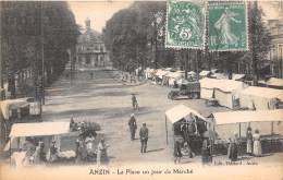 59 - NORD / Anzin - La Place Un Jour De Marché - Anzin