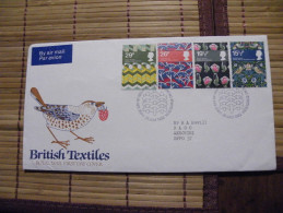 A406.FDC.  Premier Jour.Royaume-Uni. BRITISH TEXTILES... BUREAU EDINBURGH 1982 - Ohne Zuordnung