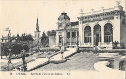 VITTEL - Entrée Du Parc Et Du Casino - Vittel