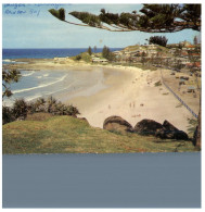 (2000) Australia  - Queensland Coolangatta Beach - Sunshine Coast