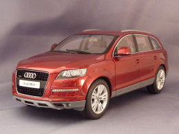 Kyosho 09222R, Audi Q7, 2009, 1:18 - Kyosho