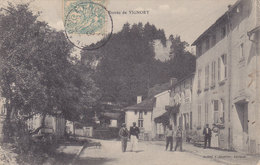 VIGNORY  Entrée Du Bourg - Vignory