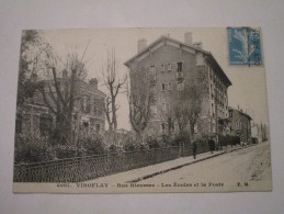 Rue Rieussec  -  Les Ecoles Et La Poste - Viroflay