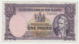 New Zealand 1 Pound 1940 - 1955 VF+ Pick 159a 159 A (Hanna) - Nueva Zelandía