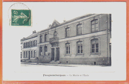 Carte Postale 62. Fauquembergues  La Mairie Et L'écoletrés Beau Plan - Fauquembergues