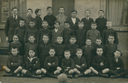 69 CALUIRE ET CUIRE / Photo De Classe De Garçons / - Caluire Et Cuire