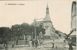 Champigny - La Mairie - Champigny