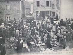 CPA 42 Loire Rozier Côtes D'Aurec Le Marché - Otros & Sin Clasificación