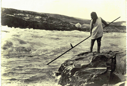 Amérique - Canada - Esquimaux - Pêche Au Saumon Sur La Rivière Coppermine - Nunavut