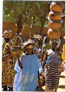 Afrique - Mali -Segou - Potière Au Marché - Malí