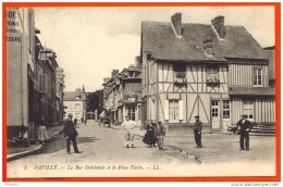 PAVILLY - La Rue Delalande Et La Place Varin  ( Excellent état ) / L65 - Pavilly