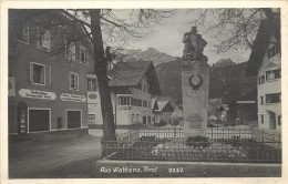 WATTENS - Place Monument Aux Morts. - Wattens