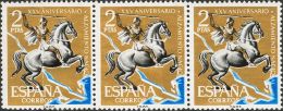 1357x(3) ** 2 Pts Multicolor, Tira De Tres. Variedad EMPALME DE PAPEL. MAGNIFICO Y RARO. @Edifil 2015: +65€ - Ungebraucht