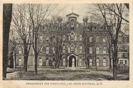 TROIS RIVIERES  - PENSIONNAT DES URSULINES - Trois-Rivières