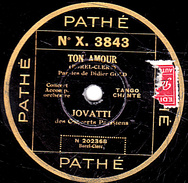 78 T. - 25 Cm - état  B - JOVATTI - TON AMOUR - DIVINE LADY - 78 T - Disques Pour Gramophone