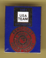 51940-Pin's.Benchrest, Ou Tir Sur Appui.USA Team.Frejus.. - Tir à L'Arc