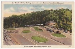 USA, GREAT SMOKY MOUNTAINS NATIONAL PARK TN, NEWFOUND GAP CAR PARKING AREA, C1940s Unused Vintage Tennessee Postcard - Smokey Mountains