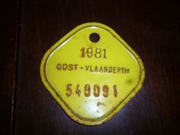 CB10 Fietsplaat Plaque Immatriculation Vélo  Oost Vlaanderen 1981 549091 - Number Plates