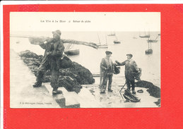 Delcampe - La Vie A La Mer Cpa Animée Retour De Peche   F 14 Dugas - Fischerei