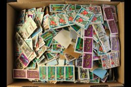 OFFICE CLIPPINGS 1970's To 1980's On-paper Hoard Stuffed Into A Carton With A Good Range Of Various Definitive And... - Nigeria (...-1960)