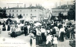 N°33187 -cpa Lunéville -le Marché, Place Léopold- - Marchés
