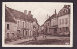 CPSM 89 - TREIGNY - Place De L'Eglise - TB PLAN CENTRE VILLAGE Avec MAGASINS - Treigny