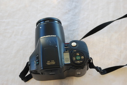 OLYMPUS IS 100S 28-110 - Fotoapparate