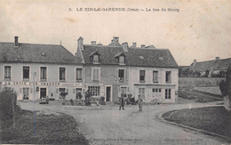 Le Pin De La Garenne     61     Le Bas Du Bourg . La Poste. Hôtel Restaurant De La Croix D'Or - Autres & Non Classés