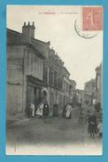 CPA La Grande Rue LA TREMBLADE 17 - La Tremblade