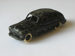 DINKY TOYS - FORD VEDETTE  - Fabriqué En France Par Meccano  **** EN ACHAT IMMEDIAT **** - Dinky