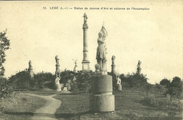 44 Loire Atlantique LEGE  Statue De Jeanne D Arc Et Colonne De L Assomption  Non  Voyagée - Legé