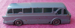 BUS MINIATURE LEYLAND ROYAL TIGER COACH N° 40 MAde In England By LESNEY - Camiones, Buses Y Construcción