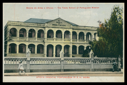 BEIRA -  ESCOLAS - Escola De Artes E Oficios ( Ed.Santos Rufino Nº O/3.) Carte Postale - Mosambik