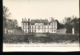 60 -- Villeneuve - Sur - Verberie  --- Chateau  De  Raray  -- Cour D'Honneur - Raray