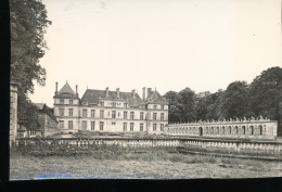 60 -- Chateau  De  Raray  --  La Cour D'Honneur - Raray