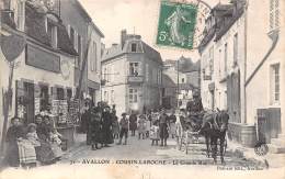 Cousin La Roche      89      La Grande Rue . Commerce Et Vente De Cartes Postales    ( Voir Scan) - Altri & Non Classificati