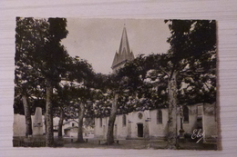 40, SAINT VINCENT DE TYROSSE, L'EGLISE ET LE MONUMENT AUX MORTS - Saint Vincent De Tyrosse