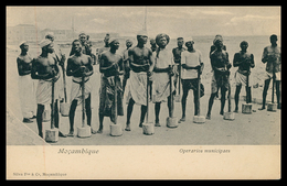 ILHA DE MOÇAMBIQUE- Operarios Municipais  ( Ed. Silva Filhos & C.ª) Carte Postale - Mozambique