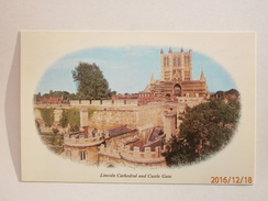 Postcard Lincoln Cathedral & Castle Gate Lincolnshire My Ref B1249 - Lincoln